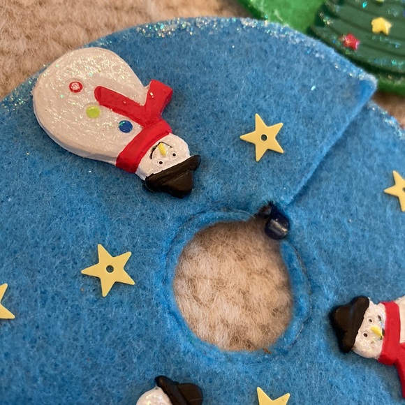 Three felt wine glass identifiers. Christmas theme. - Picture 2 of 5